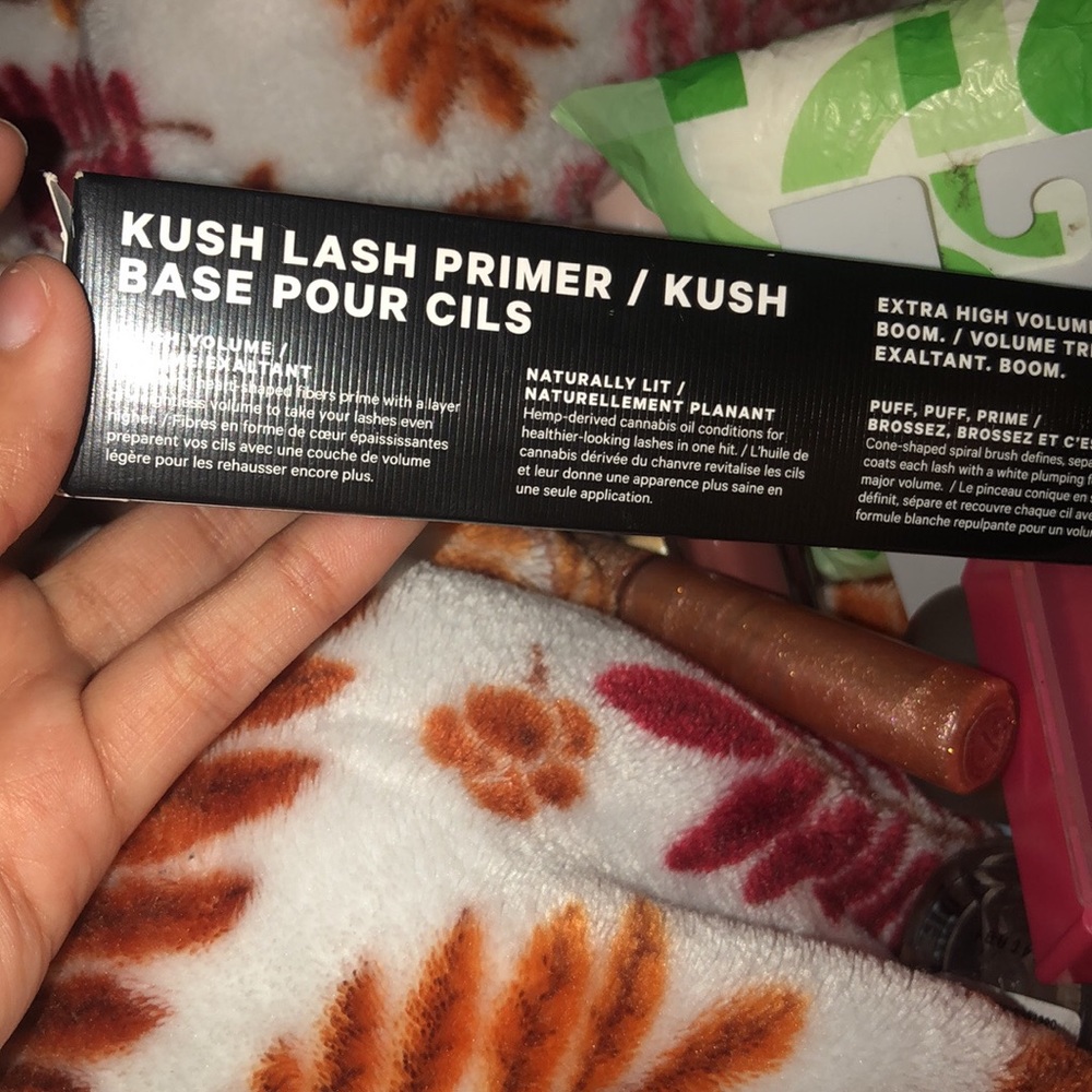 Milk makeup kush lash primer